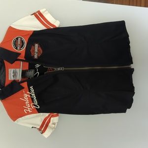 Woman's shirt